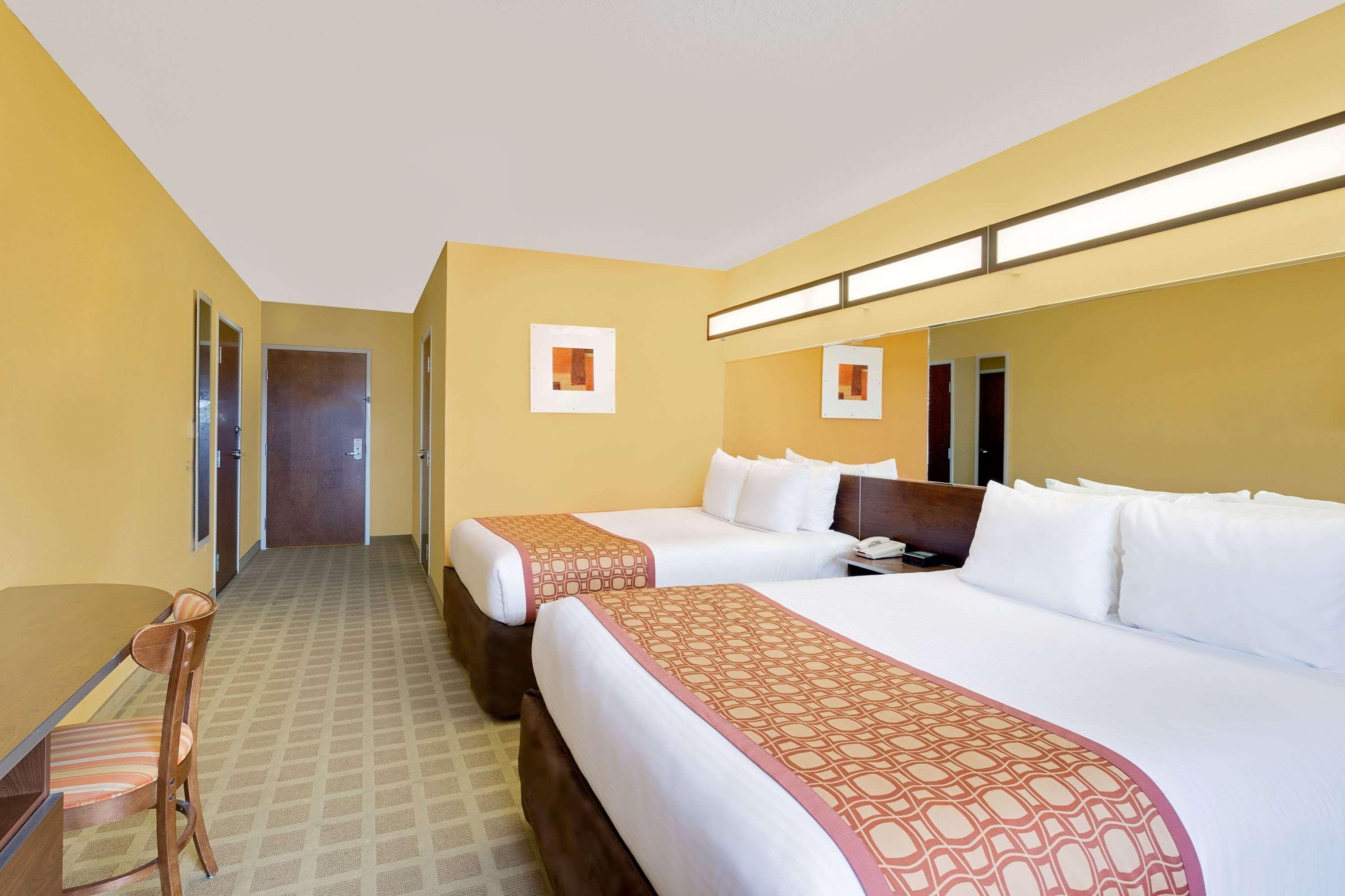 Microtel Inn & Suites By Wyndham Princeton Eksteriør bilde