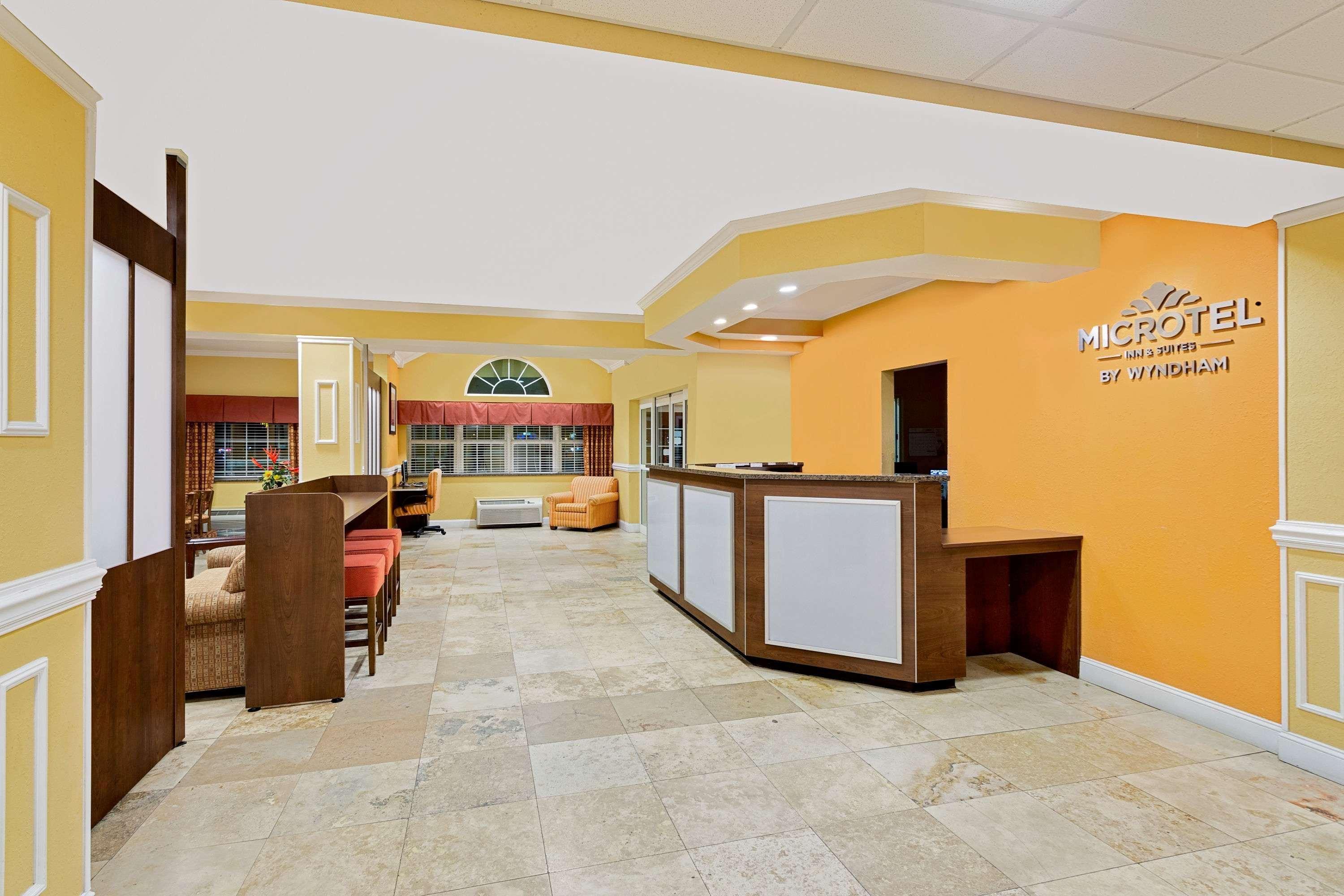 Microtel Inn & Suites By Wyndham Princeton Eksteriør bilde